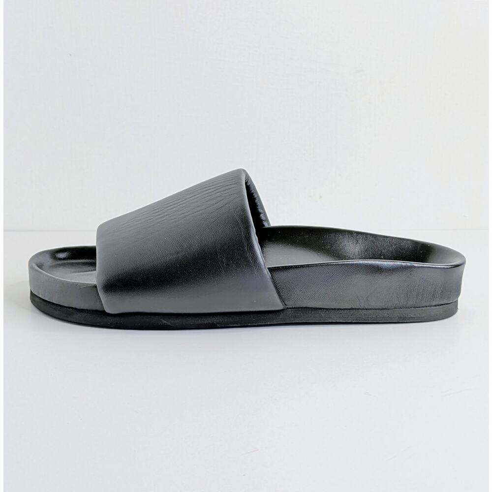 M. Gemi The Ada Slide Sandals 38.5 Black Leather Contoured Footbed Italian 8-8.5